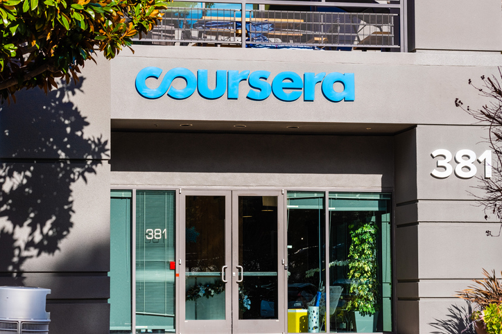 Coursera vs Udacity